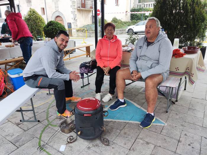 Jende ugarik parte hartu du  30 1761570537332