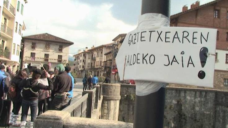 Gaztetxearen beharra aldarrikatu du Gazte Asanbladak