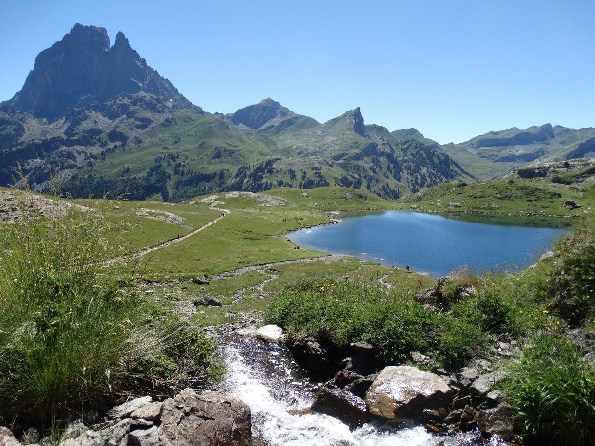 Midi D´Ossau, Pirinioak 