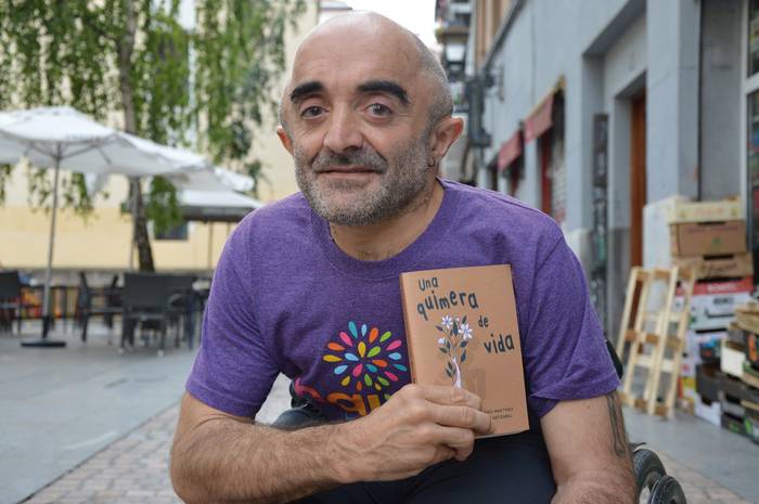 Iñigo Martinez Sagastizabalek 'Una quimera de vida' liburuaren bigarren edizioa argitaratuko du laster