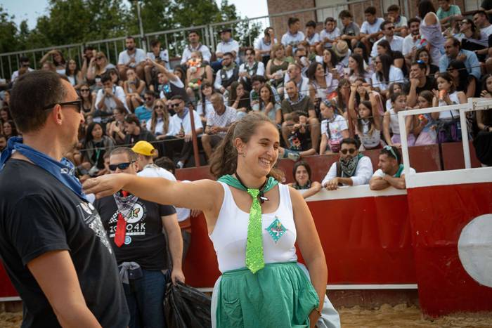 Zezen plaza lepo Muturreko H 69 1756414730605