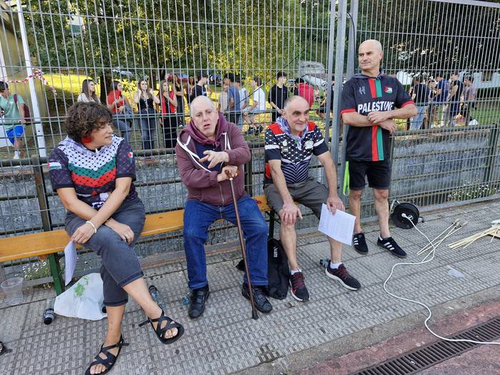 Auzolana goraipatuta eman di 4 1754045060027