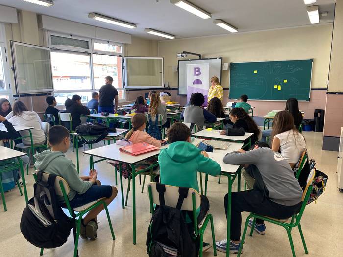 Aiaraldeko emakume* errefere 5 1761815966751