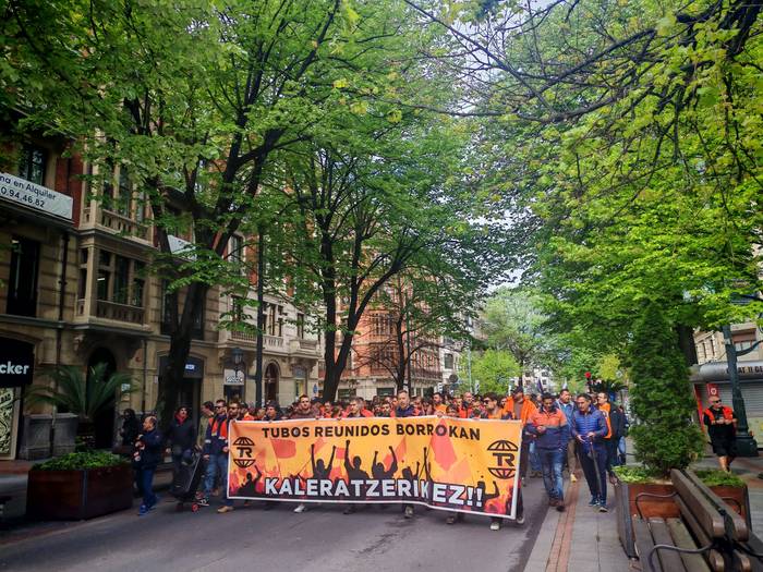 Bilboko kaleetara jo dute Tu 15 1776166119110