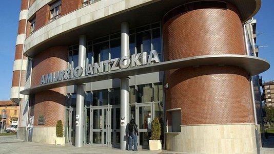 Amurrioko bertso jaialdirako 2 sarrera zozketatuko ditu Aiaraldea Hedabideak