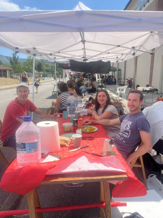 Paella, tortilla eta jokoak  9 1754350539514