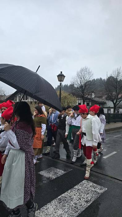 Aretako familia mordoa egon  28 1766668468776