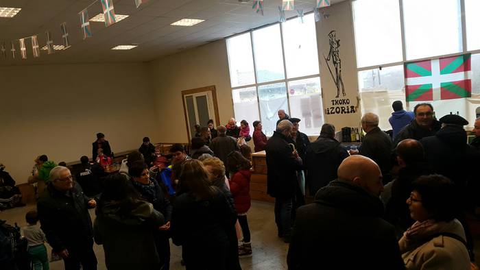 Auzokide ugari bertaratu dir 22 1515366388560