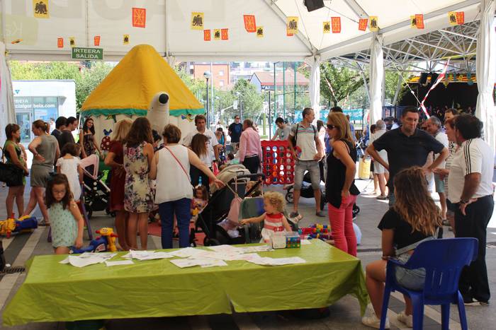 Atzoko Gazteen Egunak itxi d 94 1503058258722