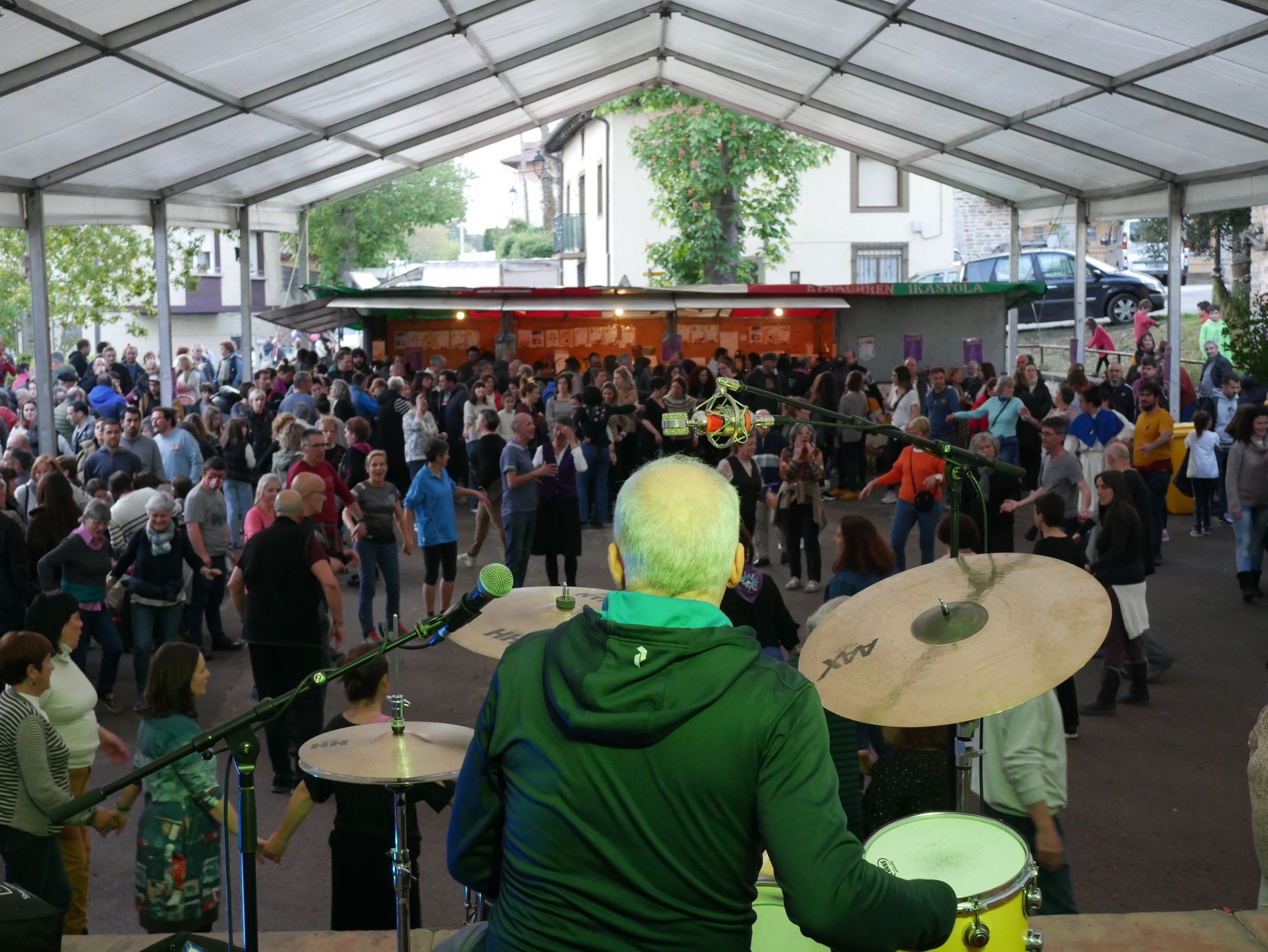 Kresala, Gautegun eta Gauargi erromeriak, DJ Blessive, Patxi Perez eta mariatxiak Aiarako Jaiak girotzeko