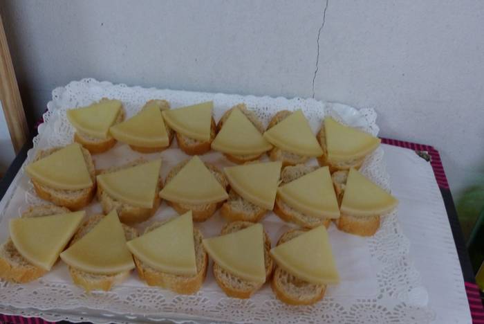 Andra Mari Zuriaren jaiak je 35 1754900943903