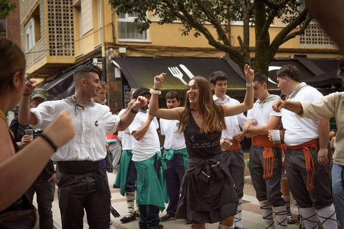 Tradizioari eutsita ekin dio 15 1756377324853