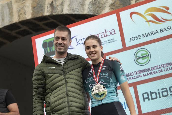 Lucia Gonzalezek eta Kevin S 94 1762015334837