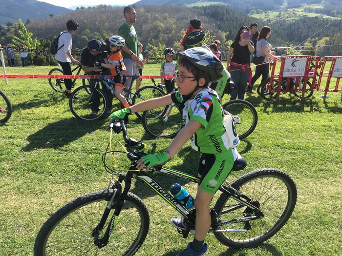 Aiarabike eta Amurrioko txir 53 1491900957851