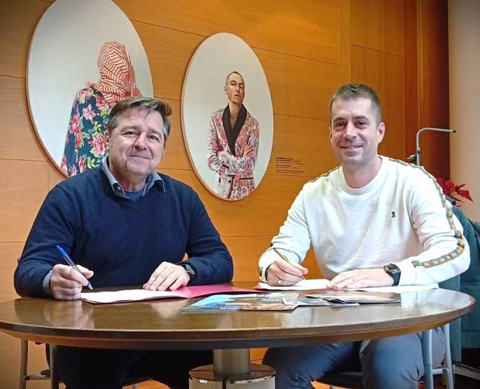 Udalak hitzarmena sinatu du Vicente Ferrer Fundazioarekin, Mozambiken haurrak eta genero berdintasuna babesteko