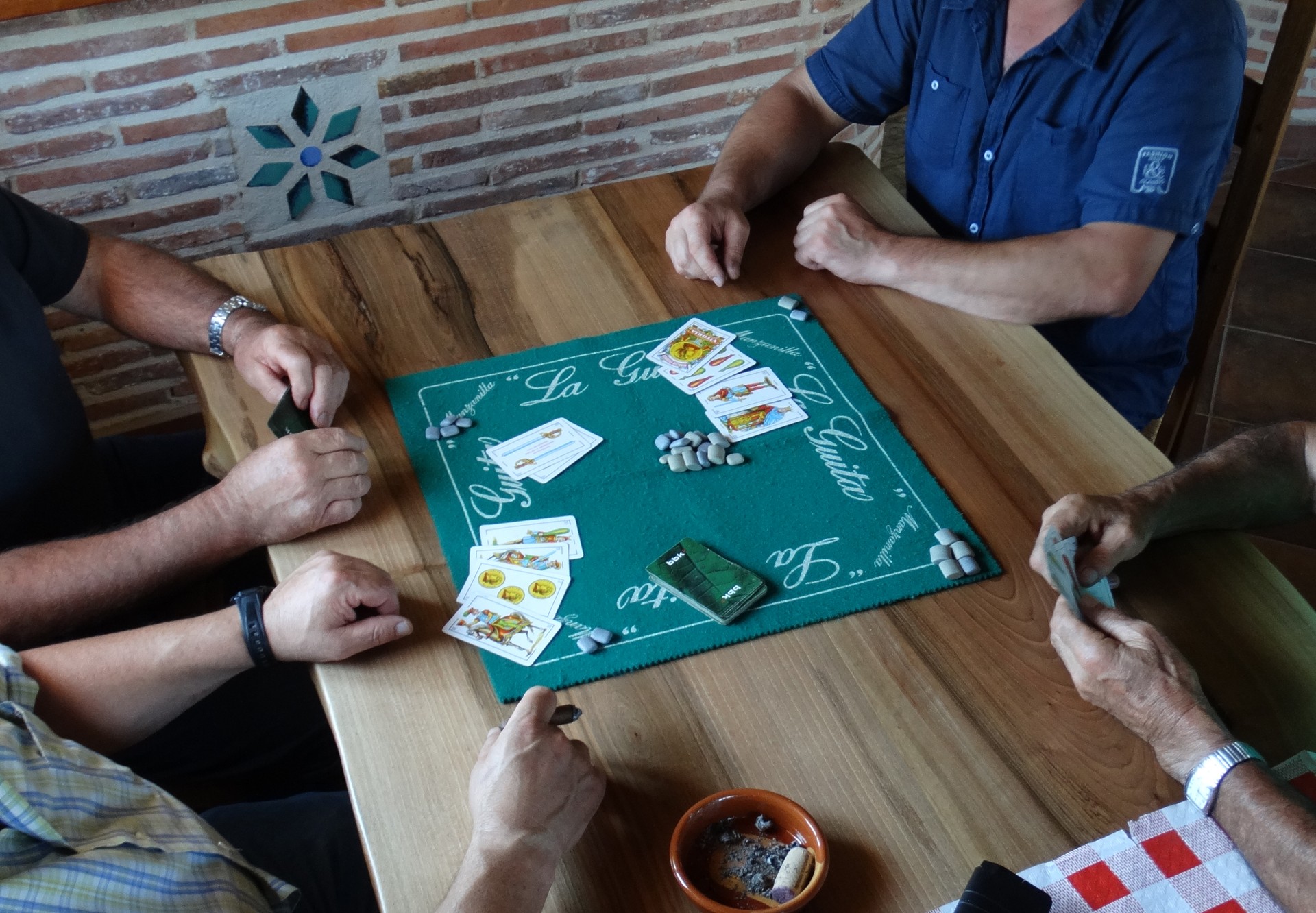 Aurrera doa erabakitze eskubidearen aldeko mus txapelketa