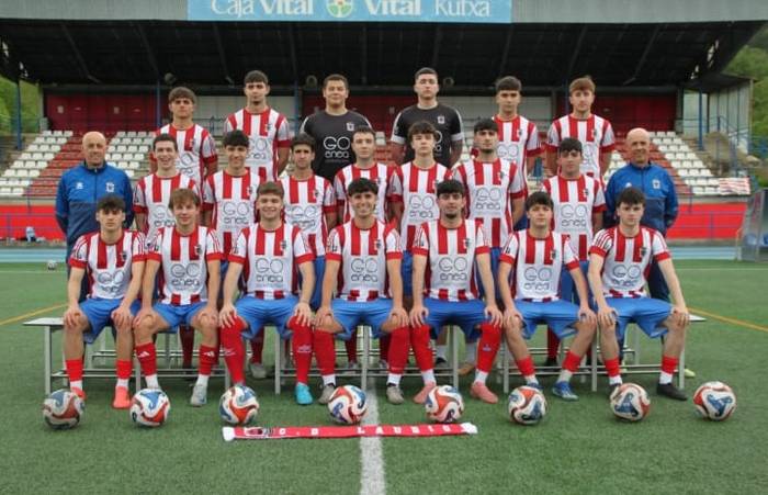 CD Laudioko gazte taldeak eskura izango du bihar Espainiako Ligara igotzea Ellakurin, Ariznabarraren kontra