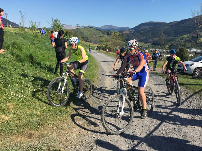 Aiarabike eta Amurrioko txir 4 1491899883294