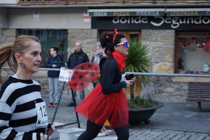 400 kirolarik parte hartu zu 103 1767282838936