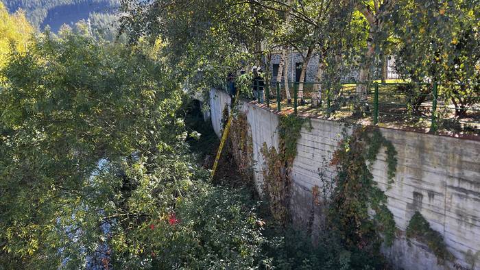 Txakur bat erreskatatu dute  2 1761824733070