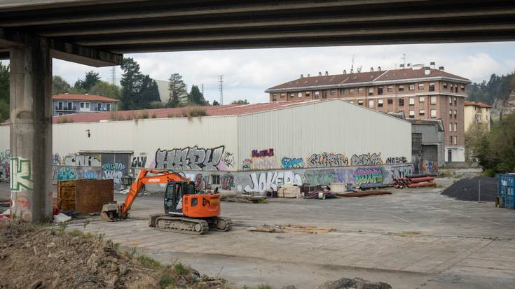 Udalak batzar bat deitu du Aretan Lipmesa fabrika zaharraren lurren erabilera posibleak aztertzeko