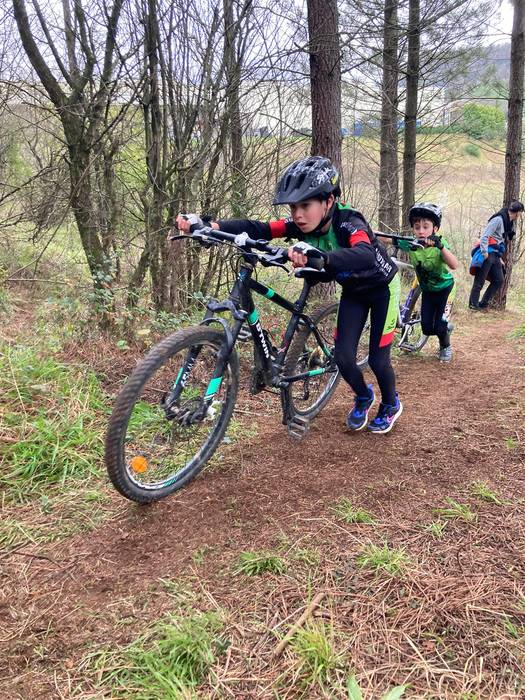 140 umek parte hartu zuten a 15 1772319167578