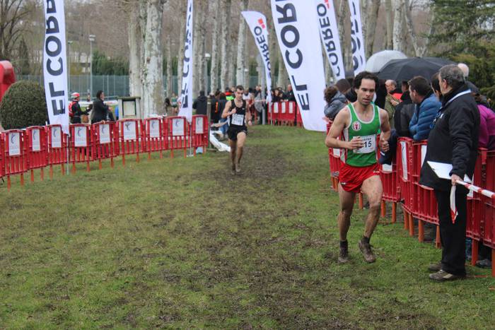 Ehunka lasterkarik bete ditu 106 1518374717110