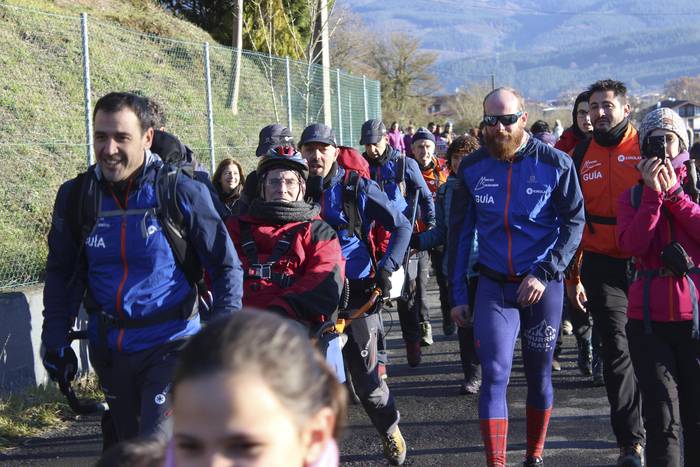 400 lagunen laguntzaz Babio  17 1514122749431