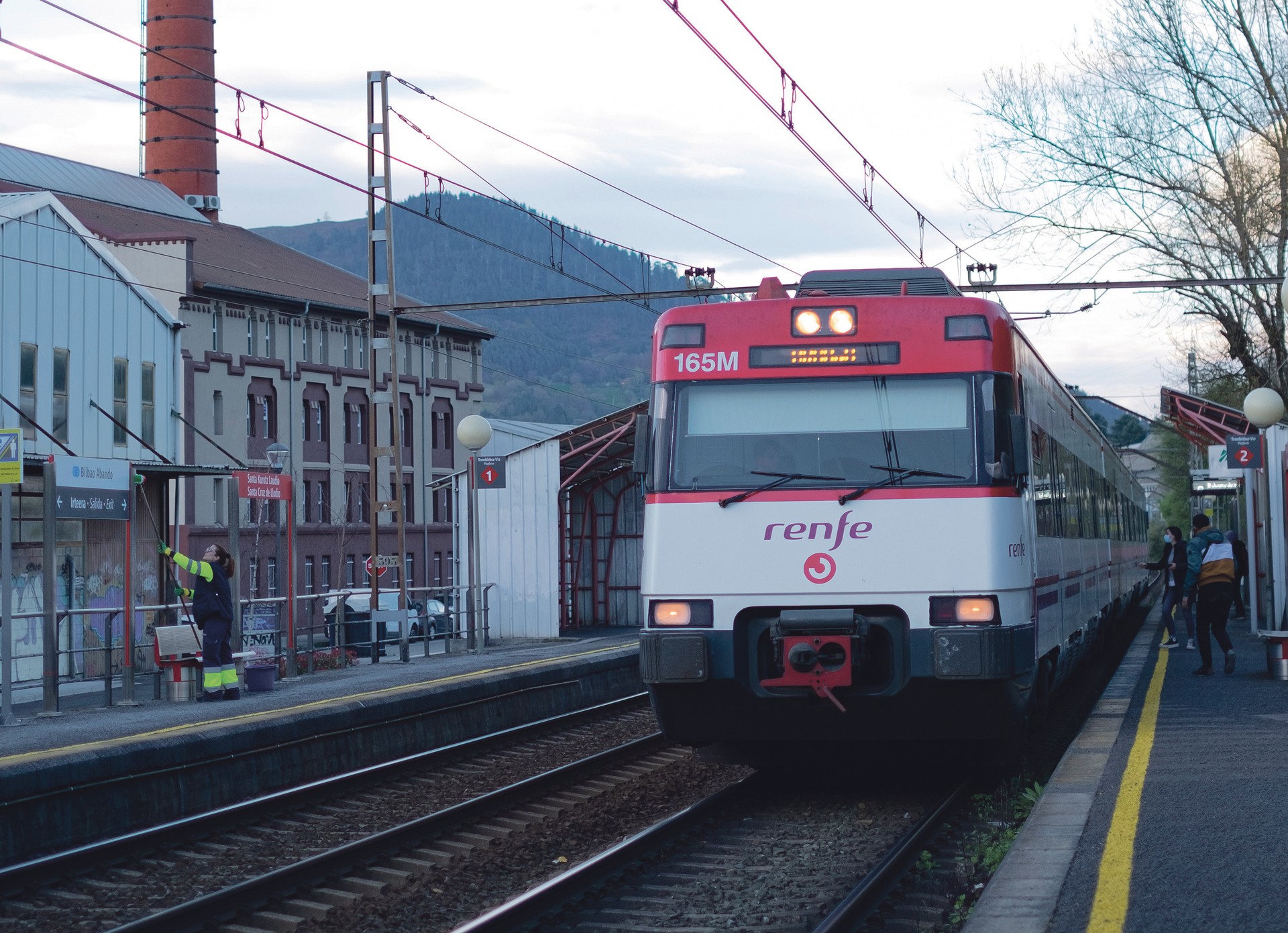 Renfe berriro ere: irisgarritasuna, atzerapenak eta zerbitzu kaskarra