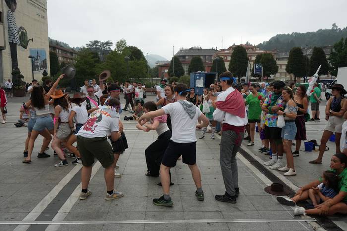 Joko eta kontzertu artean am 36 1755523048285