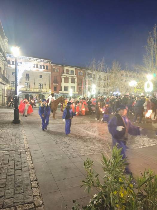 Hiru Errege Magoek ilusioz b 50 1767728432827