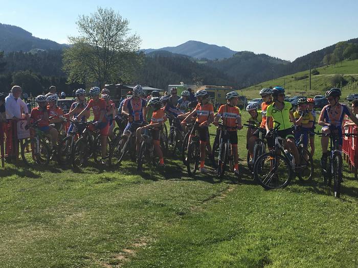 Aiarabike eta Amurrioko txir 19 1491900243572