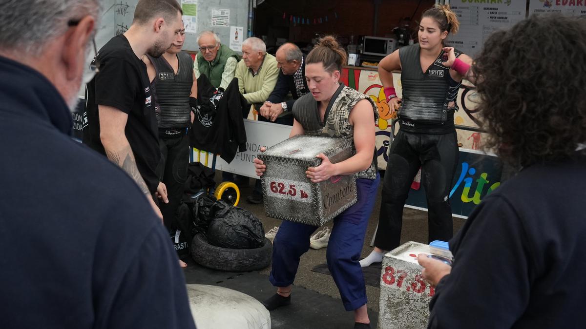 Herri kirolek bete dute Aiarako jaien igandeko goiza