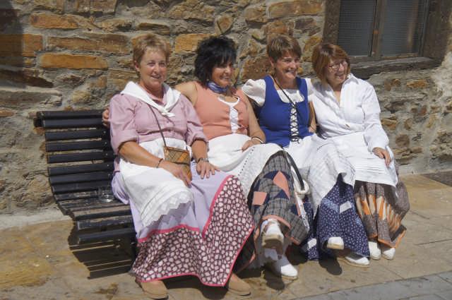 Herri  giroa nagusi andramar 16 1502723691184