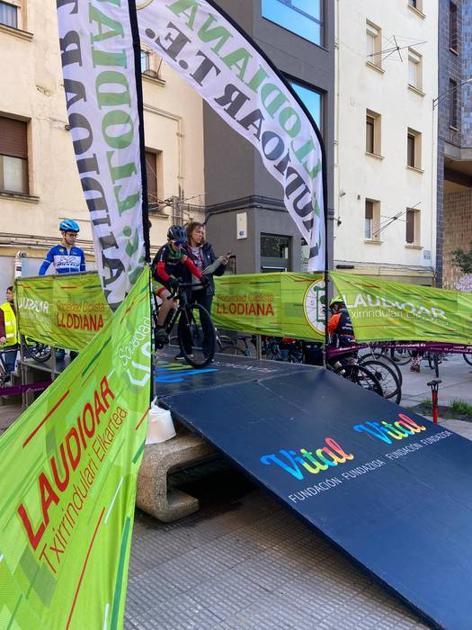 Txirrindulari gazteek erloju 30 1771856201221