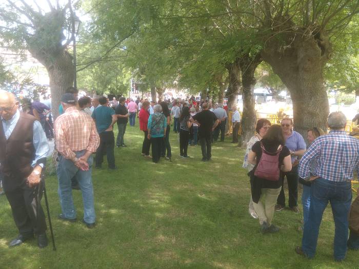 San Isidro Azokak jende ugar 64 1494853265976