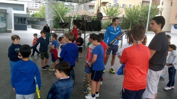 Jende ugarik hartu zuen part 22 1495522968662