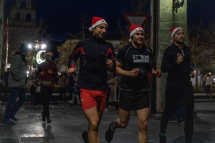 Mozorroak eta umorea nagusi  48 1767320152687