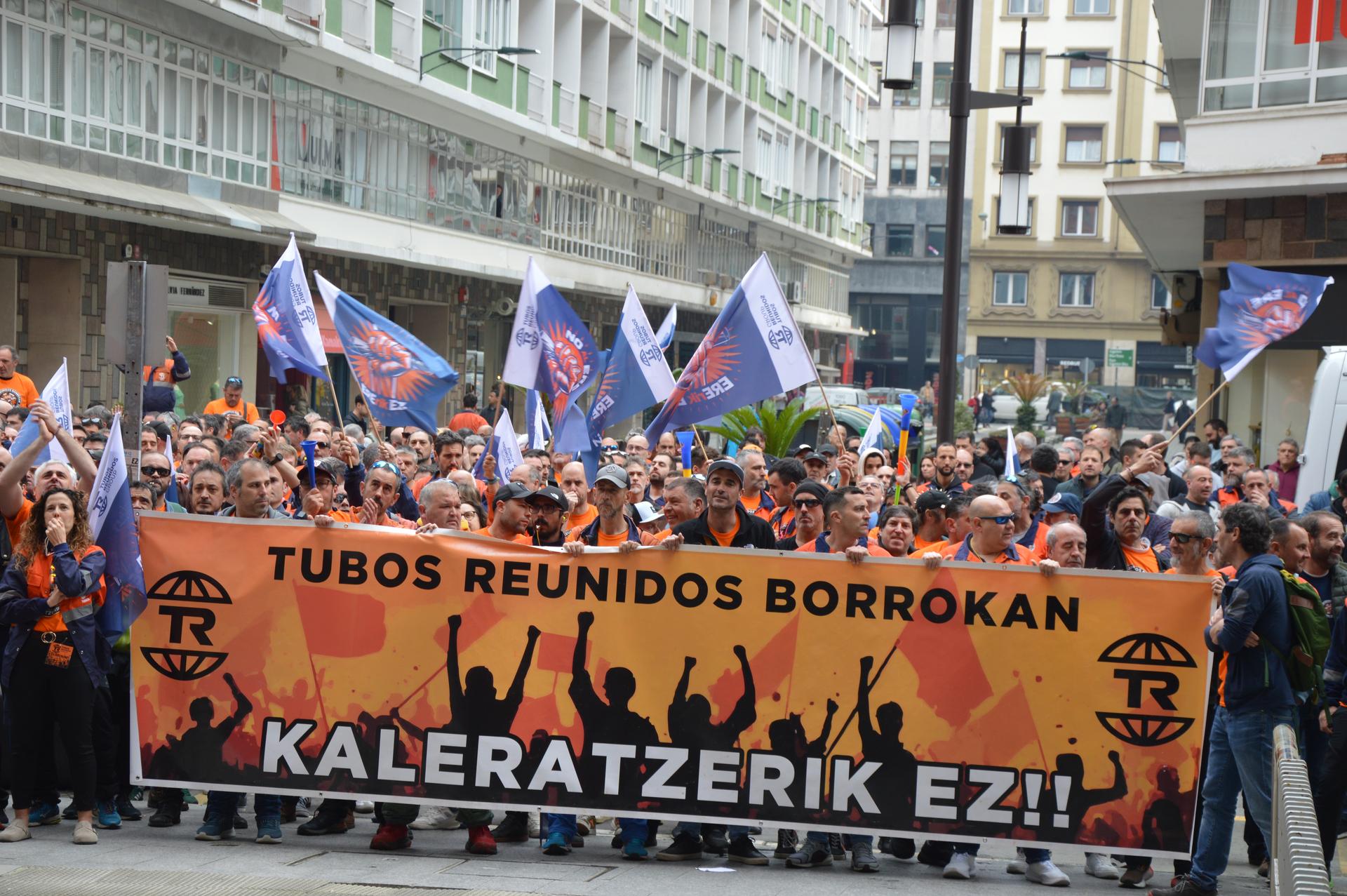 Tubos Reunidoseko azken berriak: Ikertutako kontseilari baten dimisioa, balizko inbertsoreak eta Ramiro Gonzalezen kritikak sindikatuei