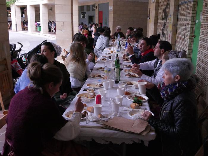 Egunez ere hartu zituzten hi 54 1526229421768