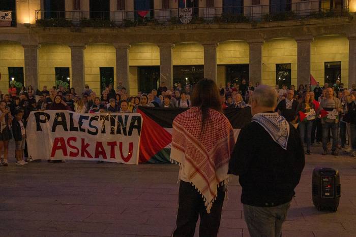 "Palestinarekin konpromisoa" 54 1760599252422