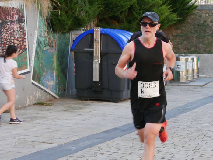 Haur zein helduek izan zuten 240 1538428873073