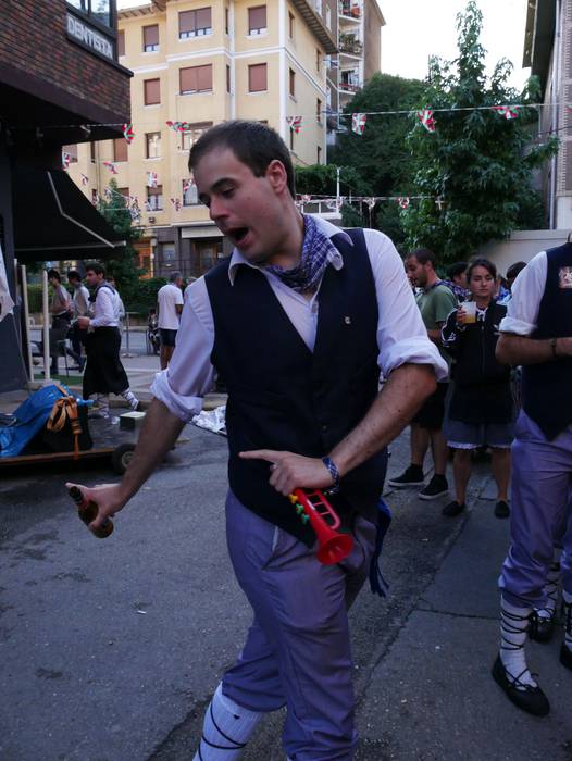 Goizetik iluntzera arte luza 45 1534534437384