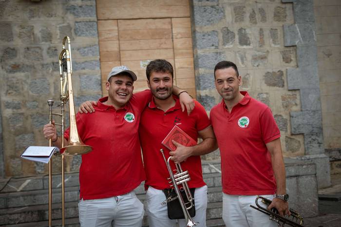 Haur eta nagusiak izan dira  7 1755092484464