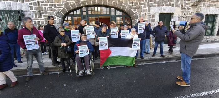 Tren-zerbitzu irisgarri bate 14 1764606137387