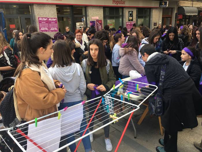 Greba feministaren goizeko t 114 1520519435226