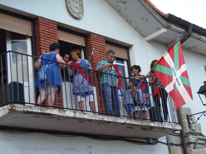 Luiaondoko Jaietako txupinaz 17 1501053668276