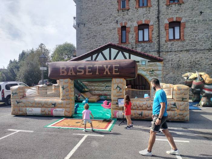 Bi eguneko festa egin dute A 50 1758574744527