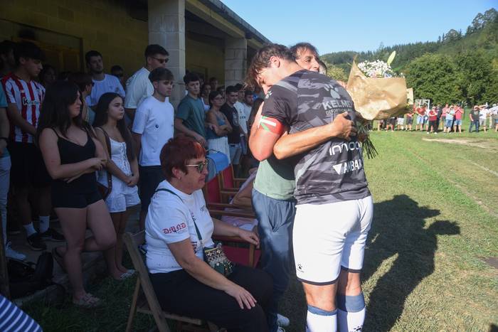 Okondon hildako bi gazteen o 4 1757424659078