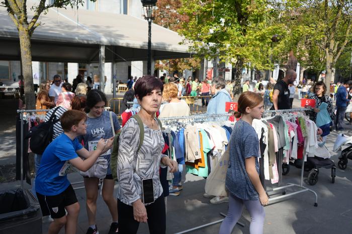 Kiroltasun giroa nagusitu da 103 1759141720032